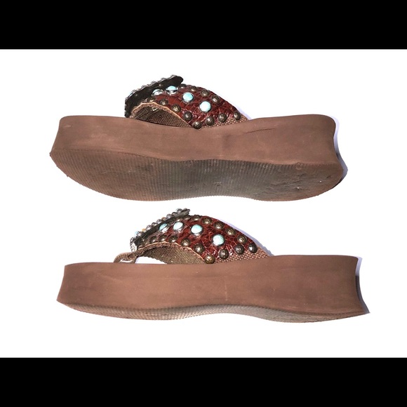 JEWELED FLIP FLOPS - Picture 7 of 8